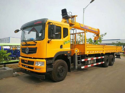 點(diǎn)擊查看詳細(xì)信息<br>標(biāo)題：12噸前二后八隨車吊 閱讀次數(shù)：2036