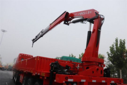 點擊查看詳細信息<br>標題：SQ5S3  5噸折疊臂 閱讀次數(shù)：3691